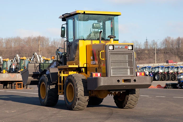 Фронтальный погрузчик Weheavy WL820H — изображение 8
